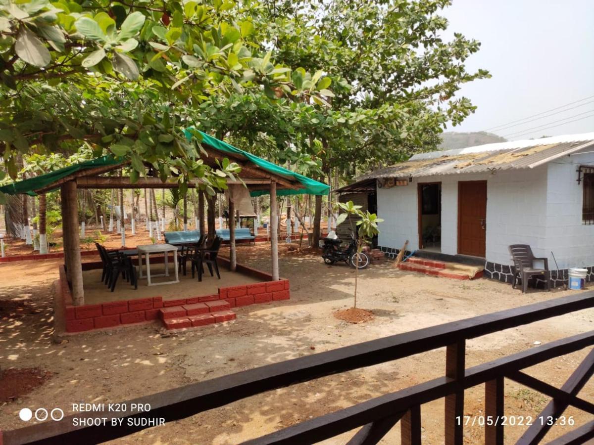 Vasant Lata Farm House Βίλα Barashiv Εξωτερικό φωτογραφία
